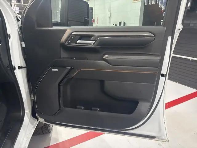 2024 GMC Sierra 3500HD 4WD Crew Cab Long Bed AT4