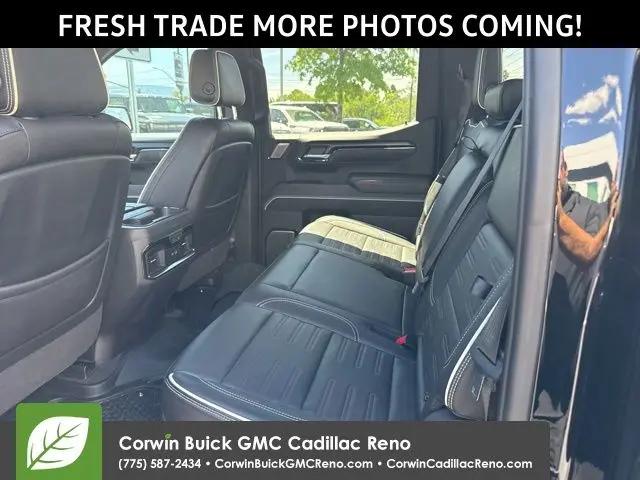 2022 GMC Sierra 1500 4WD Crew Cab Short Box AT4X
