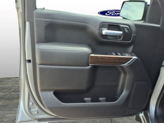 2021 GMC Sierra 1500 2WD Crew Cab Short Box SLE