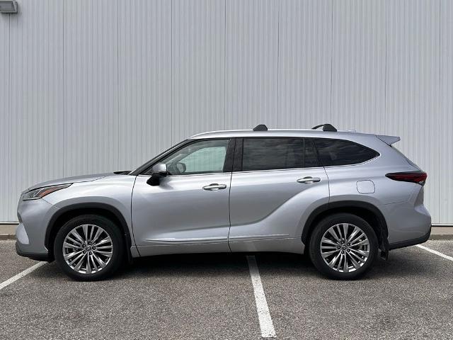 2024 Toyota Highlander Platinum