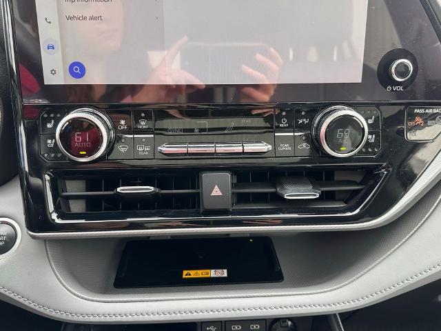 2024 Toyota Highlander Platinum