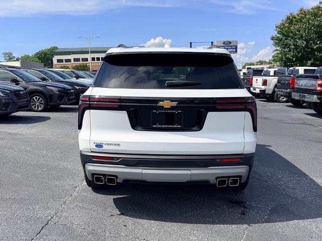 2025 Chevrolet Traverse FWD LT