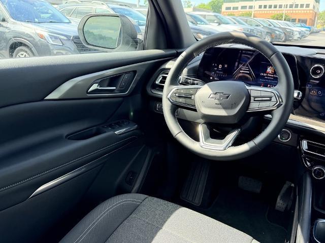 2025 Chevrolet Traverse FWD LT