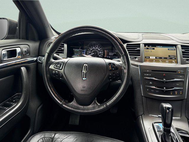 2016 Lincoln MKS Base