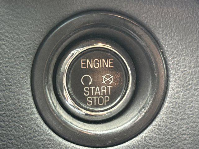 2016 Lincoln MKS Base