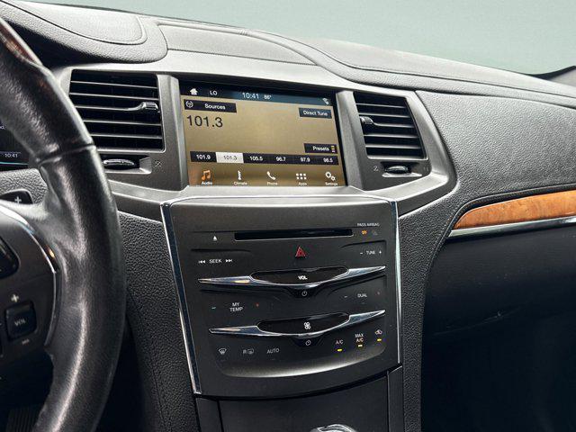 2016 Lincoln MKS Base