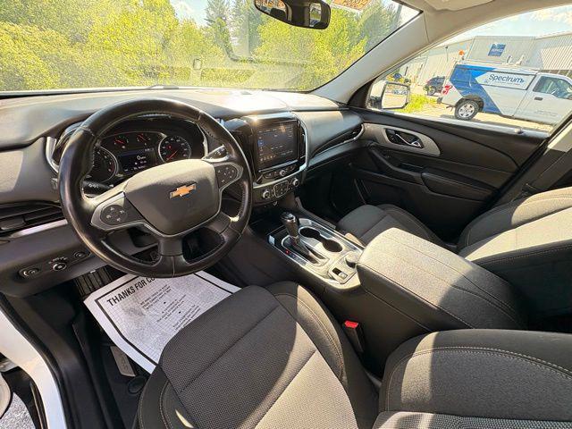 2020 Chevrolet Traverse AWD LT Cloth