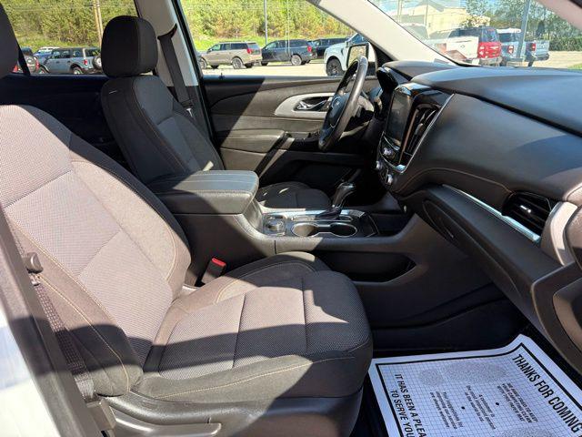 2020 Chevrolet Traverse AWD LT Cloth