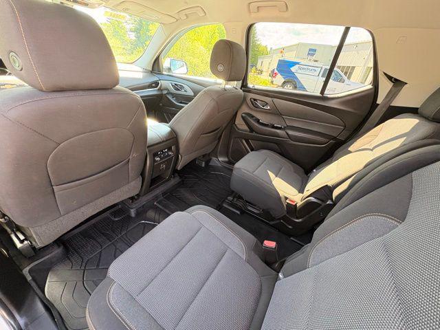 2020 Chevrolet Traverse AWD LT Cloth