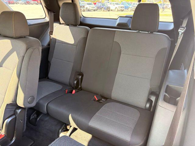 2020 Chevrolet Traverse AWD LT Cloth