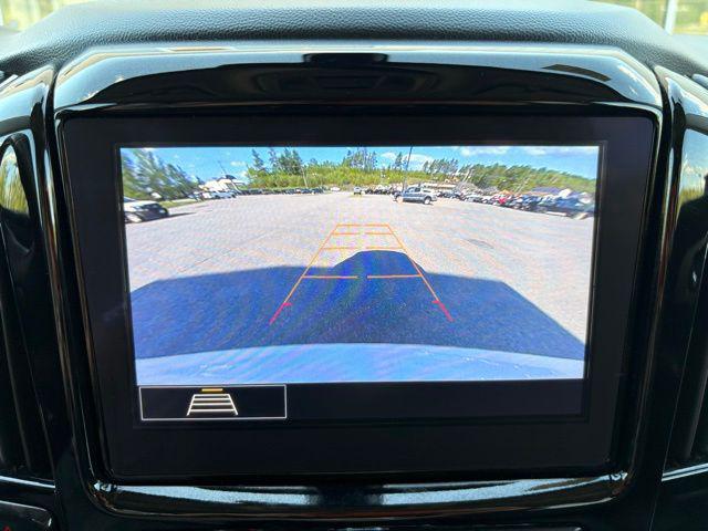 2020 Chevrolet Traverse AWD LT Cloth
