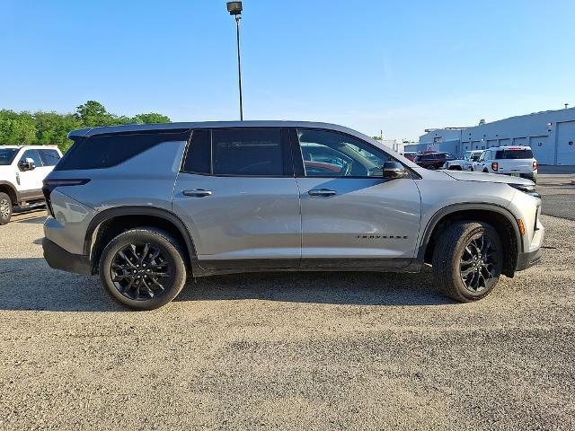 2024 Chevrolet Traverse FWD LS