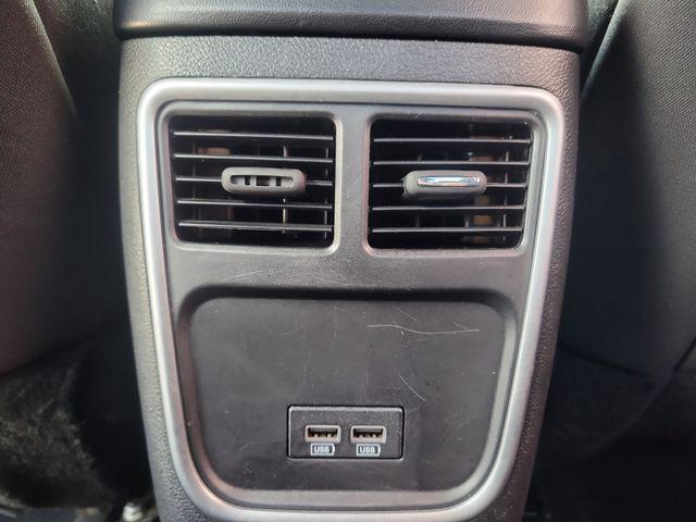 2022 Dodge Charger SXT RWD