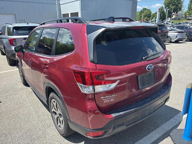 2024 Subaru Forester Premium