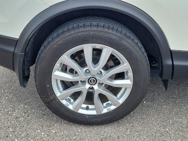 2022 Nissan Rogue Sport SV AWD Xtronic CVT