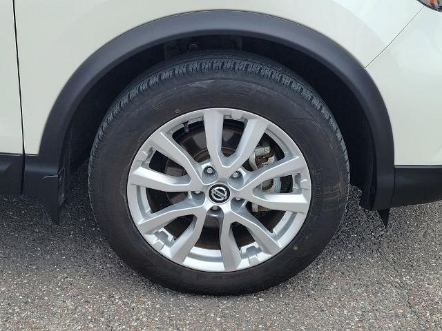 2022 Nissan Rogue Sport SV AWD Xtronic CVT