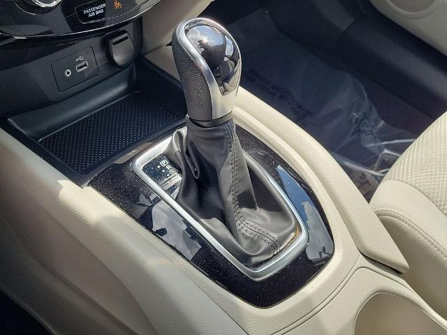 2022 Nissan Rogue Sport SV AWD Xtronic CVT