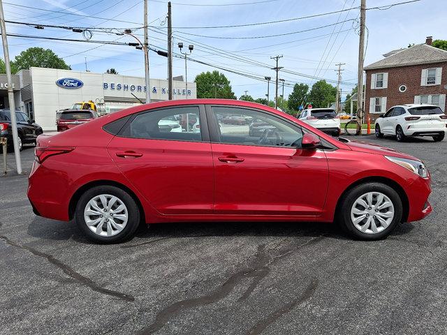 2022 Hyundai Accent SE