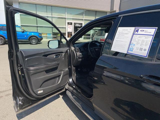 2022 Honda Ridgeline Black Edition