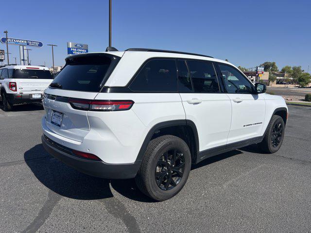 2025 Jeep Grand Cherokee Altitude 4x4