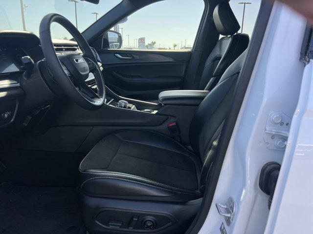 2025 Jeep Grand Cherokee Altitude 4x4