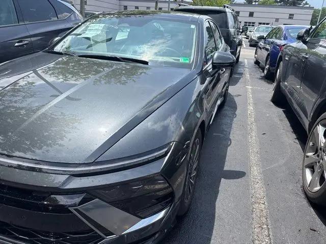 2024 Hyundai Sonata Hybrid Limited
