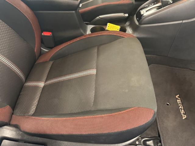 2024 Nissan Versa 1.6 SR