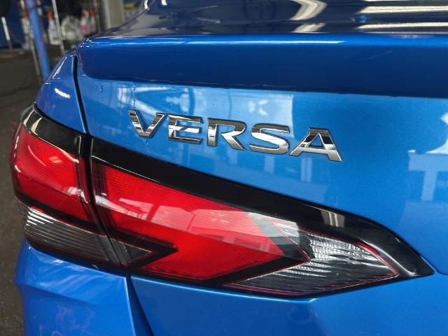 2024 Nissan Versa 1.6 SR