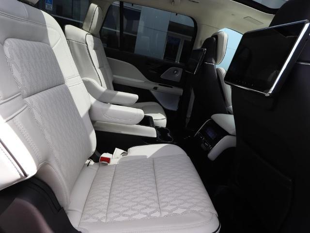 2023 Lincoln Aviator Black Label Grand Touring