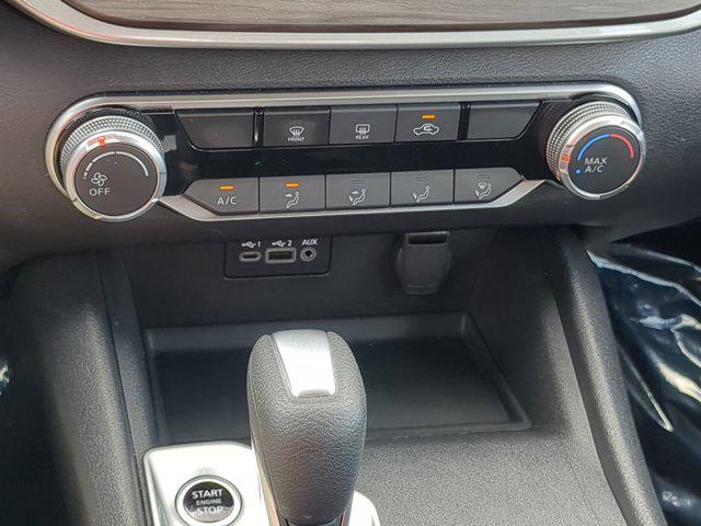 2025 Nissan Altima SV FWD