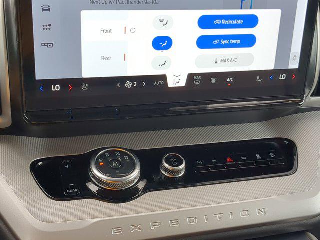 2025 Ford Expedition Active