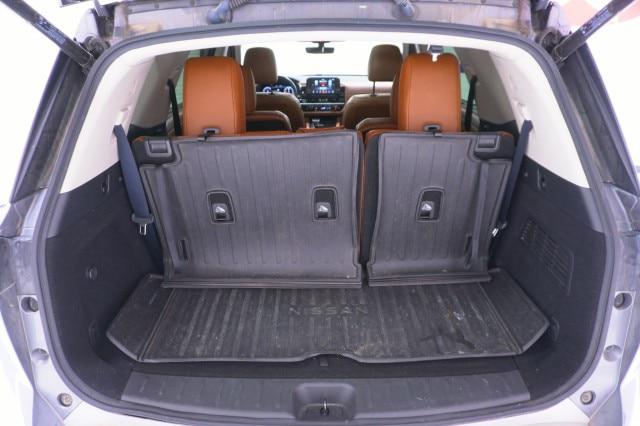 2023 Nissan Pathfinder Platinum 4WD