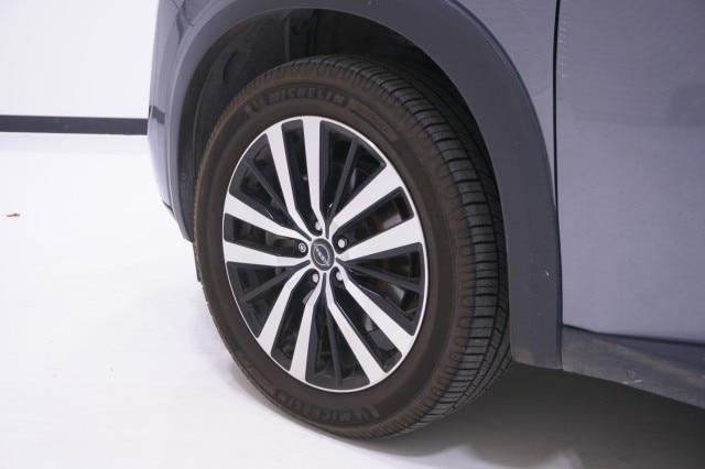 2023 Nissan Pathfinder Platinum 4WD