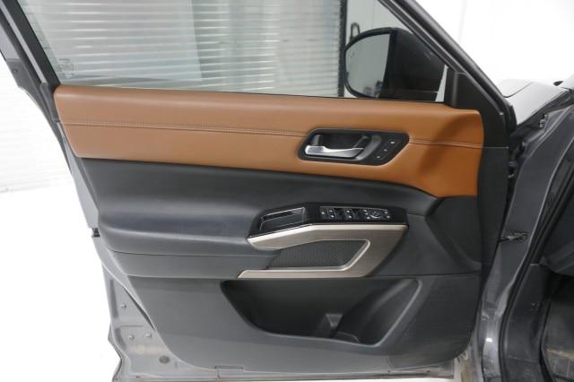 2023 Nissan Pathfinder Platinum 4WD