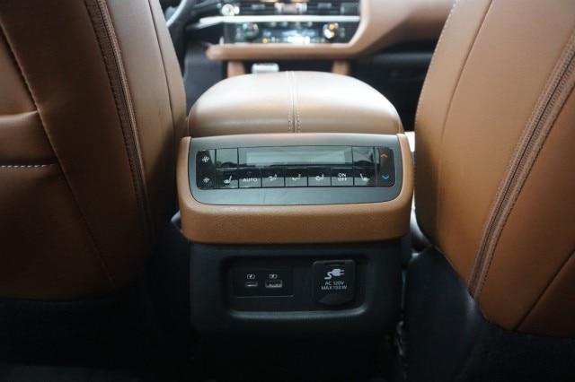 2023 Nissan Pathfinder Platinum 4WD