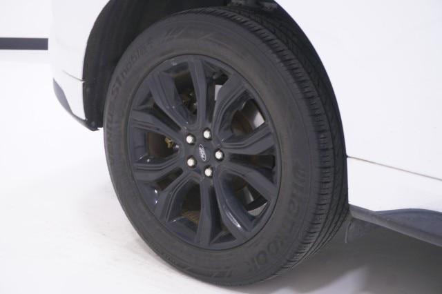 2022 Ford Edge SE