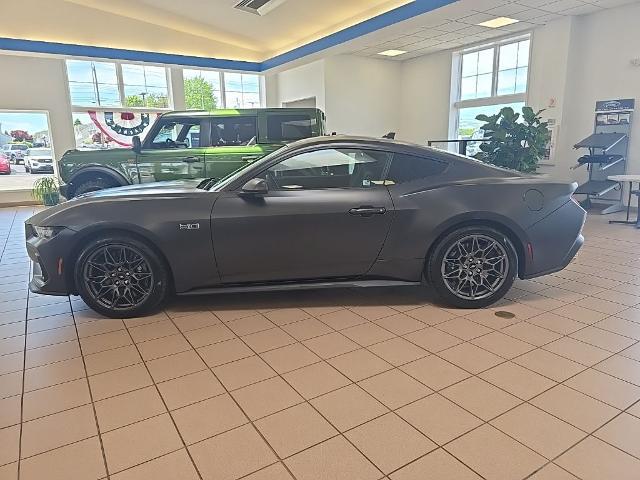2024 Ford Mustang GT Premium Fastback