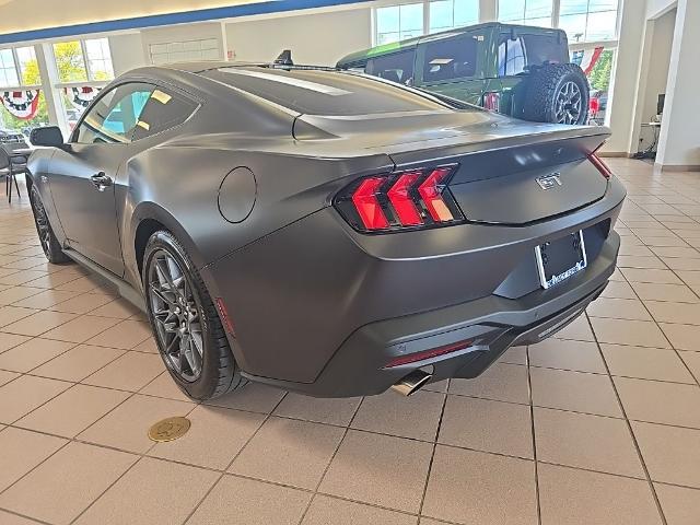 2024 Ford Mustang GT Premium Fastback