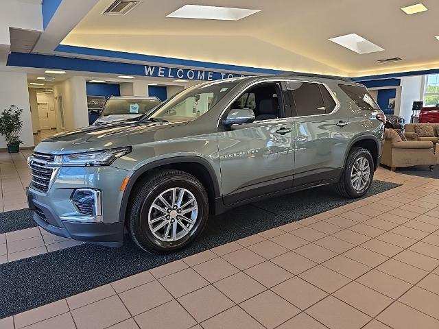 2023 Chevrolet Traverse AWD LT Cloth