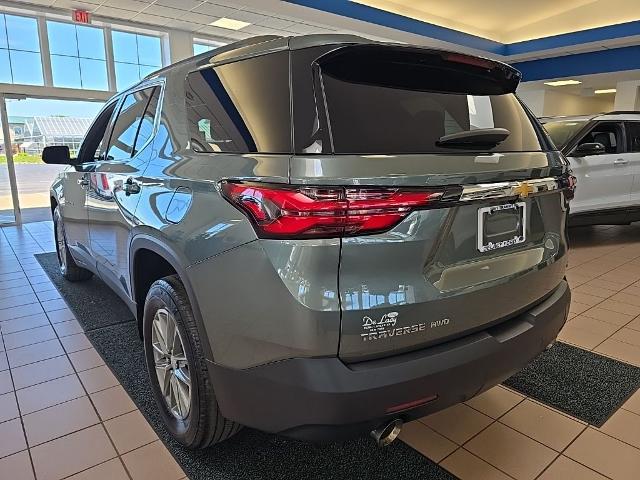 2023 Chevrolet Traverse AWD LT Cloth