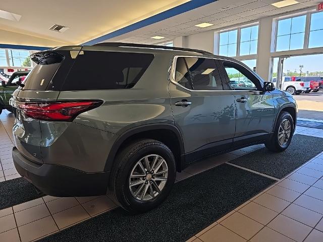 2023 Chevrolet Traverse AWD LT Cloth