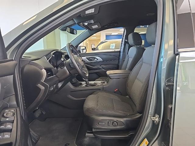 2023 Chevrolet Traverse AWD LT Cloth