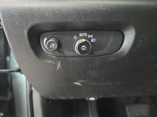2023 Chevrolet Traverse AWD LT Cloth