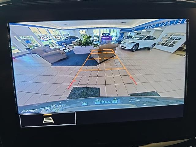 2023 Chevrolet Traverse AWD LT Cloth