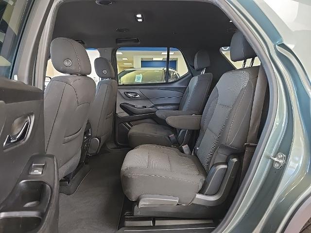 2023 Chevrolet Traverse AWD LT Cloth