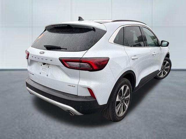 2025 Ford Escape Platinum