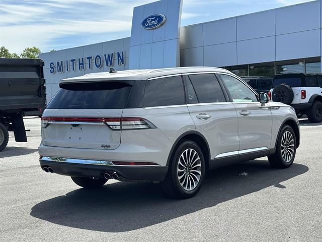 2022 Lincoln Aviator Standard