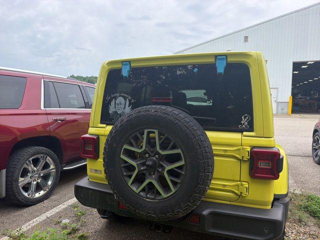 2024 Jeep Wrangler 4-Door Sahara 4x4