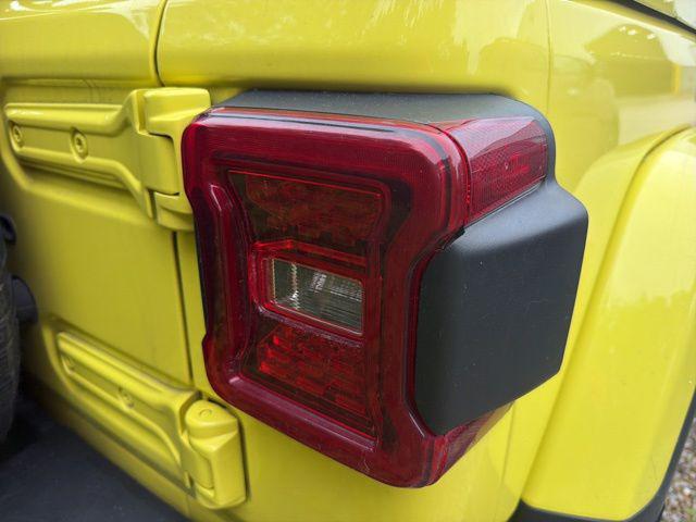 2024 Jeep Wrangler 4-Door Sahara 4x4