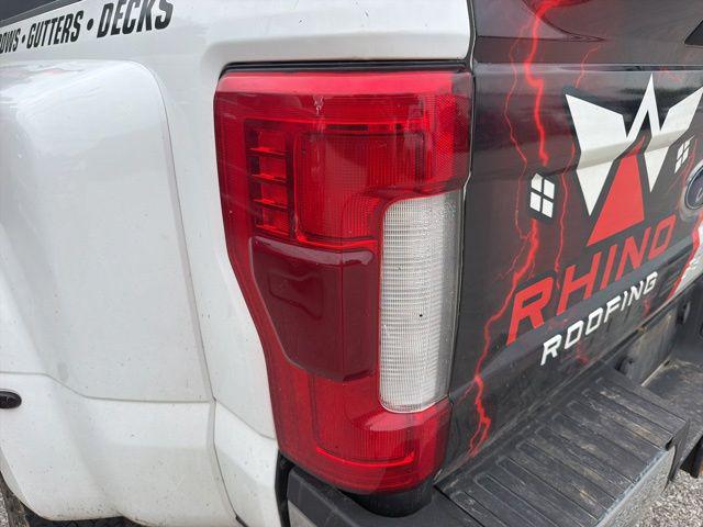 2017 Ford F-350 LARIAT